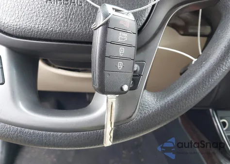 2014 Kia Sorento Lx V6 из США, поврежденный, VIN 5XYKTDA70EG547225